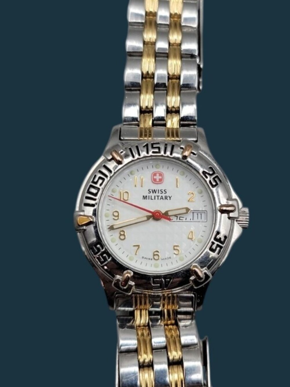 Vtg Wenger Swiss Military Ladies Watch Two Tone Day Date 29mm White Dial 6.25" - Picture 5 of 11